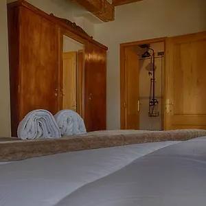 Saplan Real Estate Chalet